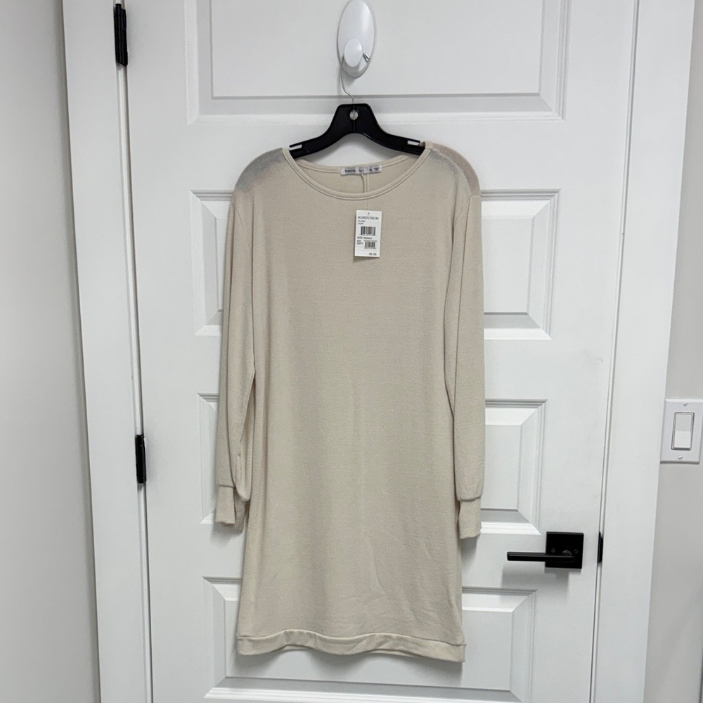Elegant Cream Long Sleeve Dress
